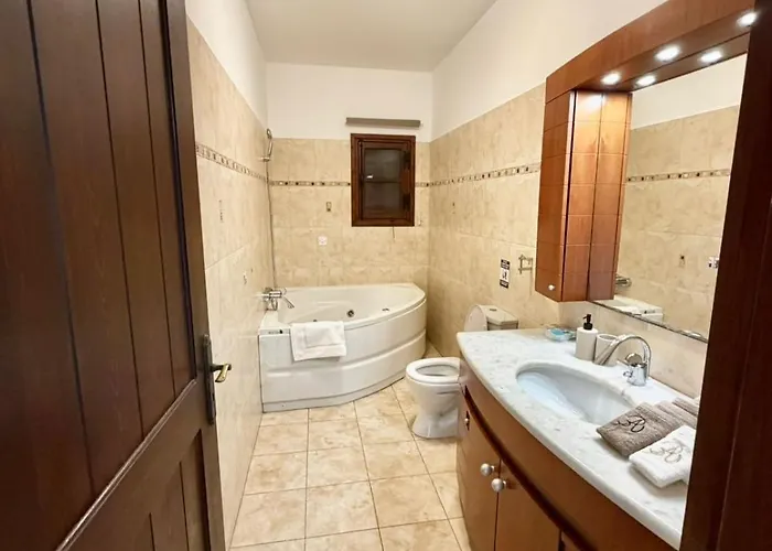 Encanto - Private Heated Swimming Pool For Winter Months 5bedroom Villa *