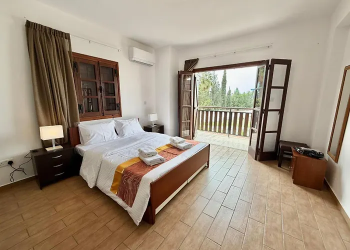 Encanto - Private Heated Swimming Pool For Winter Months 5bedroom Villa